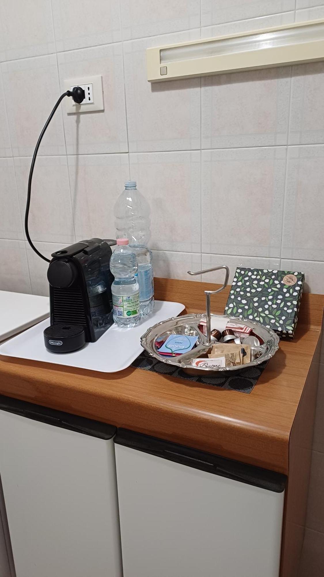 Savena House Hotel โบโลญญา ภายนอก รูปภาพ